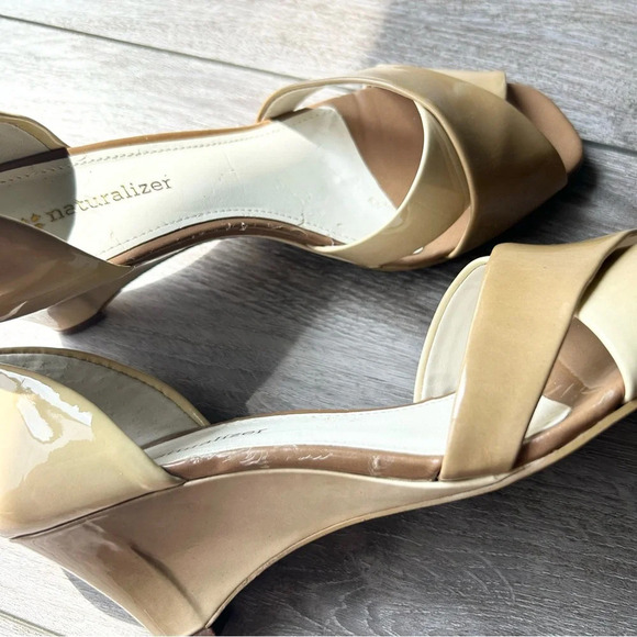 Naturalizer Ombre Beige Patent  Leather Wedge Heel Open Toe Pump - Picture 12 of 13